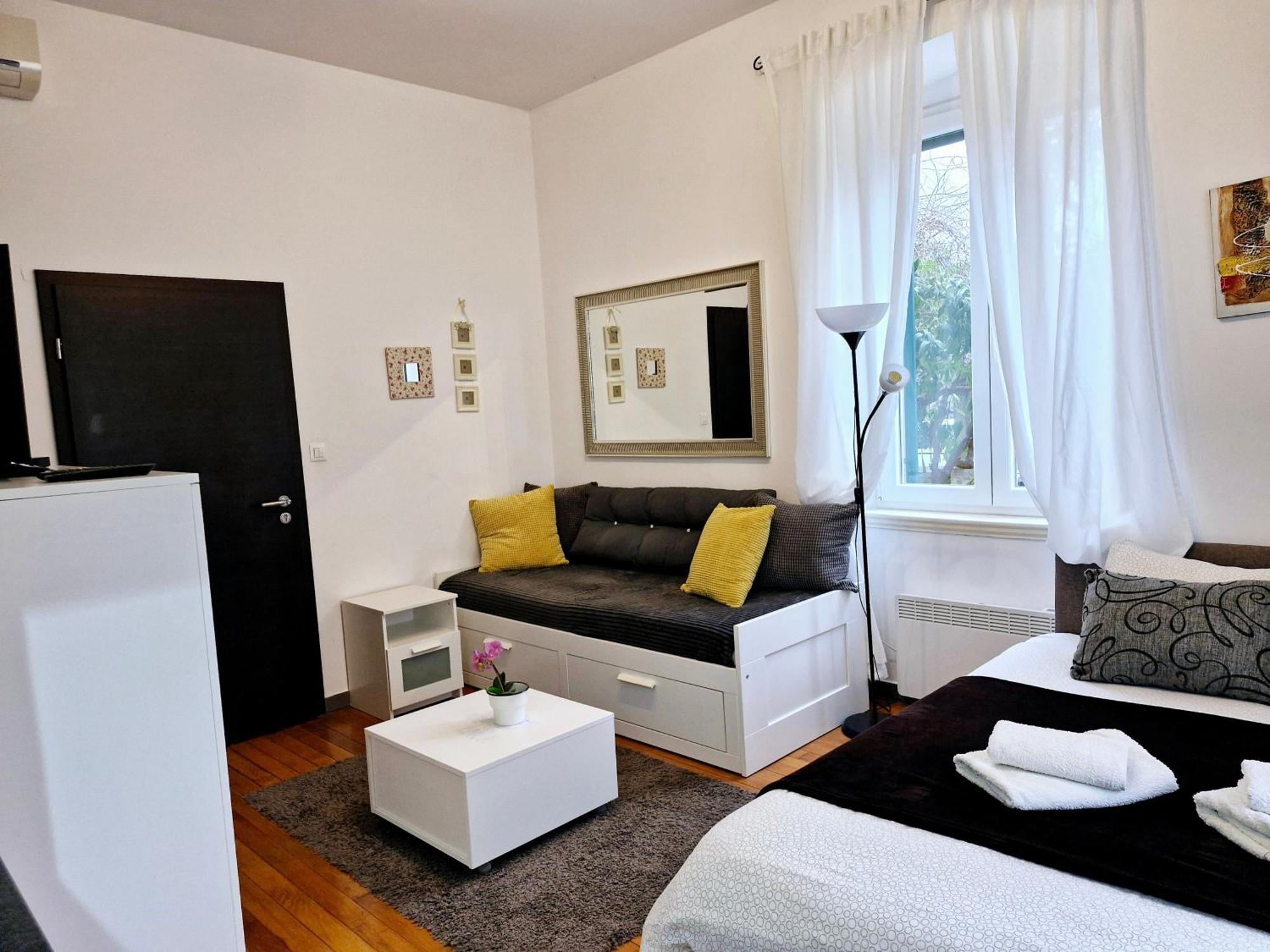 Beach City Pearls Apartments Split Extérieur photo